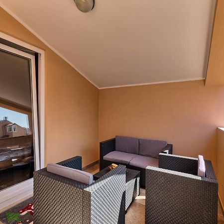 Jendrusa Apartment Fazana Exterior photo